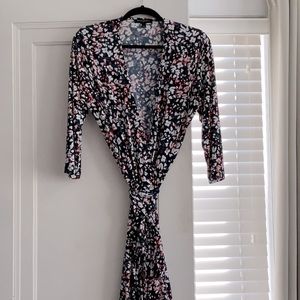 BANANA REPUBLIC Wrap Dress